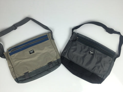 9to5 Messenger bag